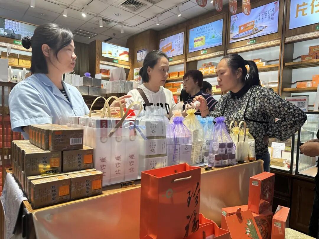 “双降”背后 片仔癀增长逻辑何在?