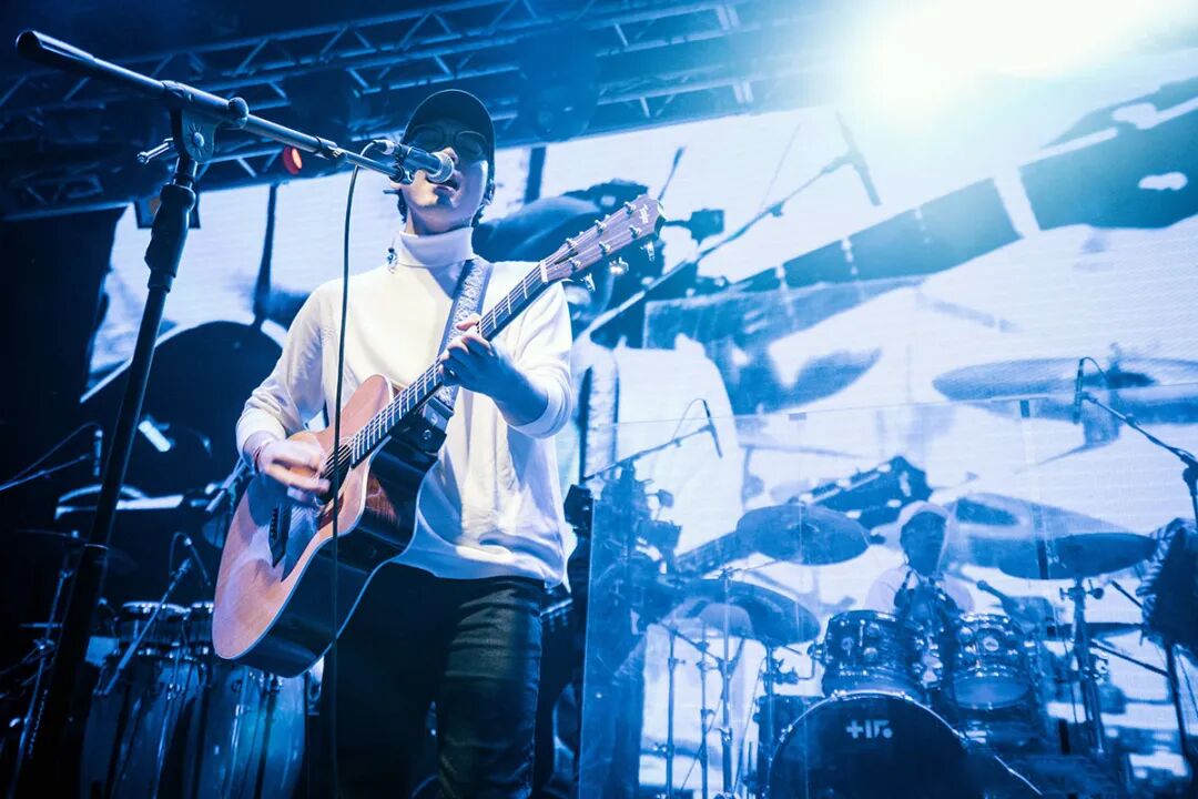 腾讯音乐,两天猛跌500亿